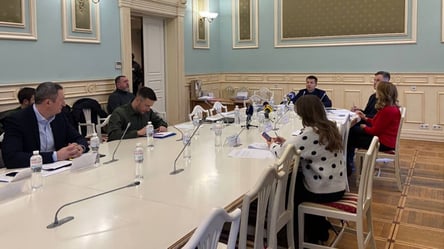 В Киеве началось заседание ВСК — о чем будут говорить - 285x160