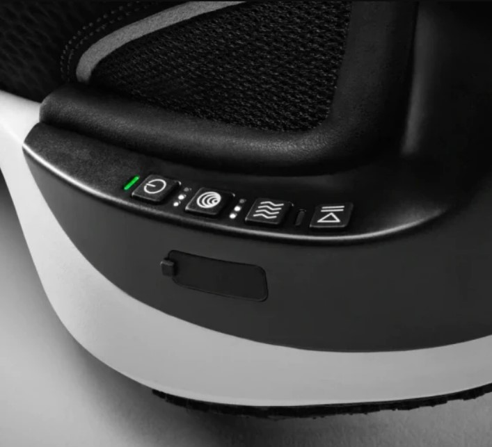 Новая модель кроссовок Nike со встроенными аккумуляторами