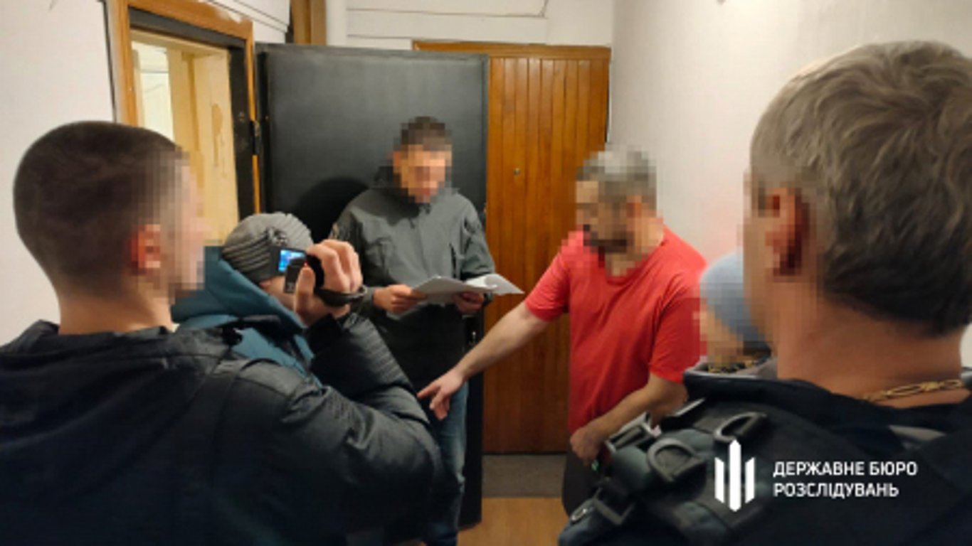 У Києві затримали дезертира із СБУ, який вісім років ховався від слідства