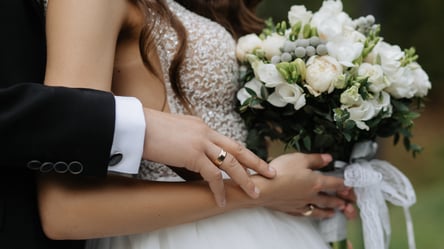 Весілля в Україні — без яких подарунків не обходилося жодне свято - 285x160