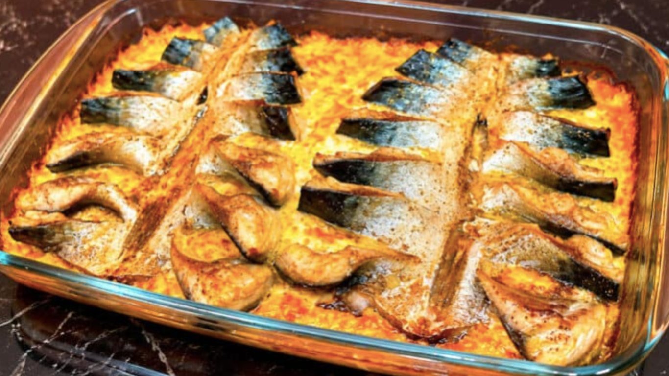 Скумбрия вкуснее лосося: рецепт рыбы в духовке