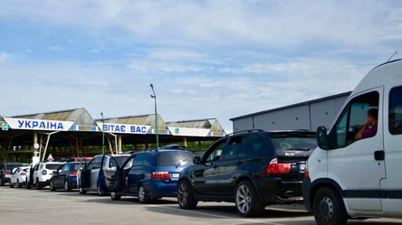 Лише на чотирьох КПП від ранку є затори з авто: черги на кордоні - 285x160