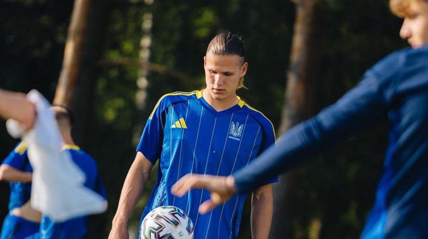 Артем Степанов