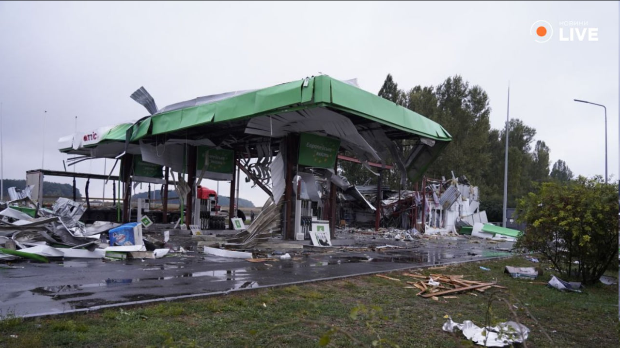 На Полтавщині "шахед" знищив вантажівку родини харків'ян — відео - фото 2