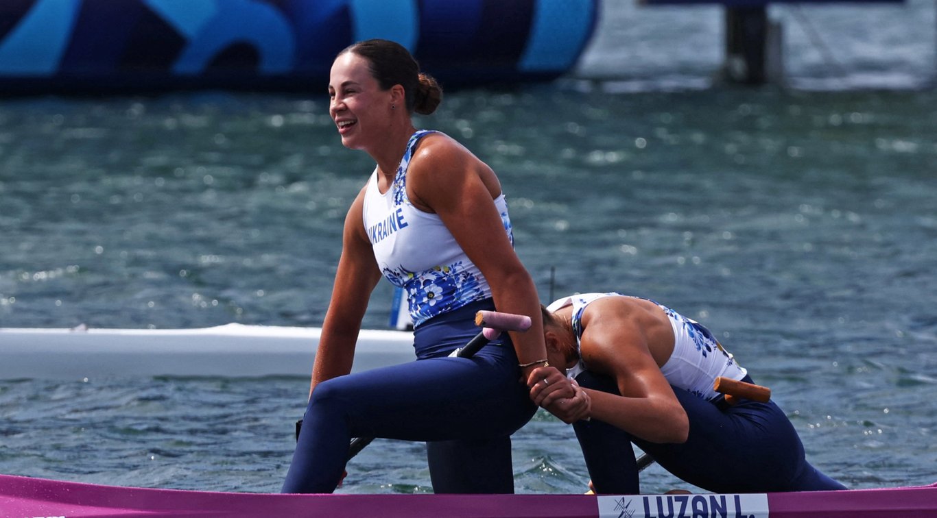 Людмила Лузан та Анастасія Рибачок