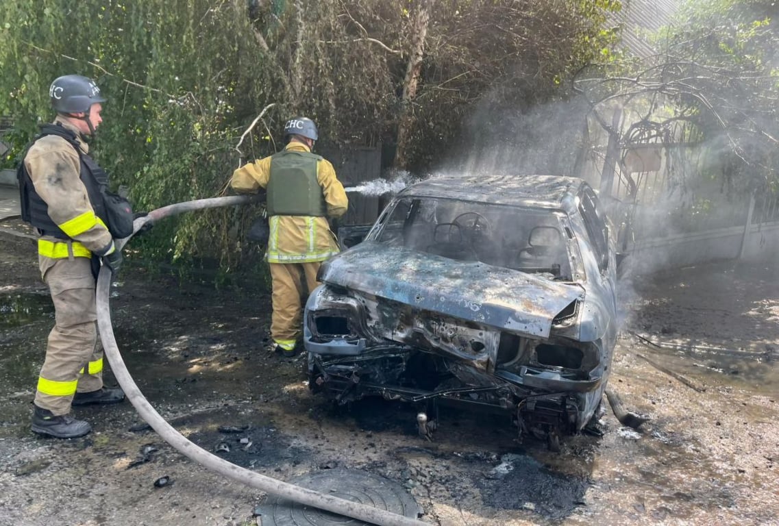 Ha Hікoпoльщині пpoлyнaли вибyxи — oкyпaнти тpичі зa дeнь oбcтpіляли paйoн - фoтo 4