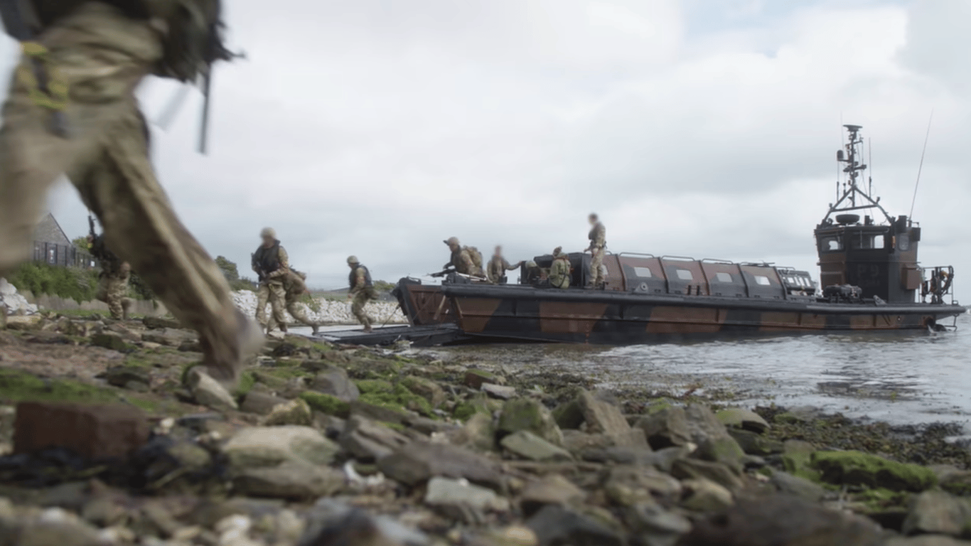 Тисяча українських морських піхотинців пройшли десантну підготовку у Британії: відео