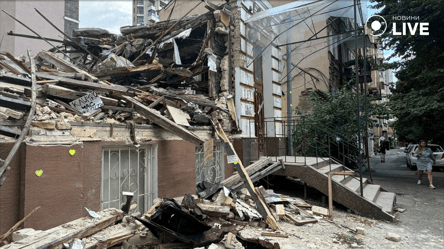 В Киеве проводят обыски у строительной компании, которая разрушила усадьбу Зеленских - 290x166