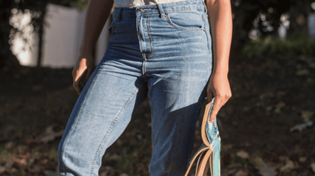 Carolyn Bessette-Kennedy's 90s jeans trend returns in 2025 - 285x160