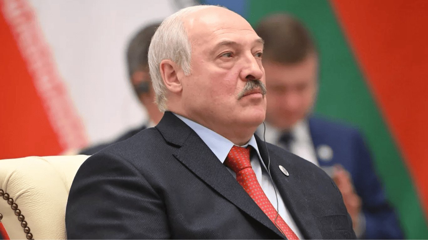Лукашенко пытается найти новое покровительство вместо российского, — Подоляк