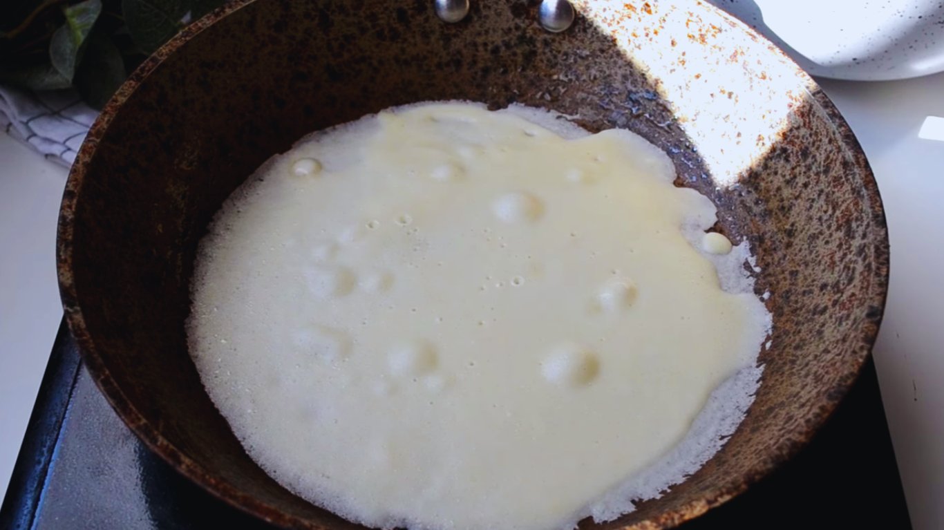 рецепт тіста на млинці з дріжджами