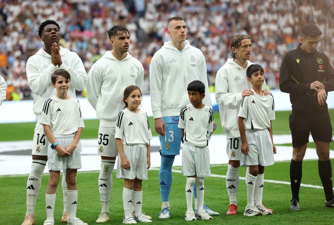 Андрей Лунин