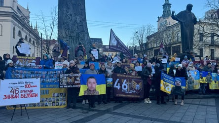 Lviv held an action in support of captured paratroopers - 285x160