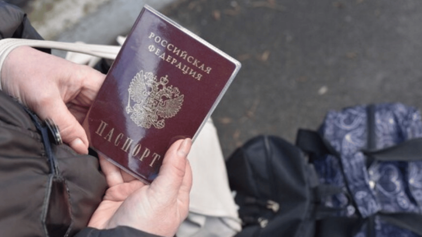 Латвія припинила приймати заяви на отримання віз від росіян