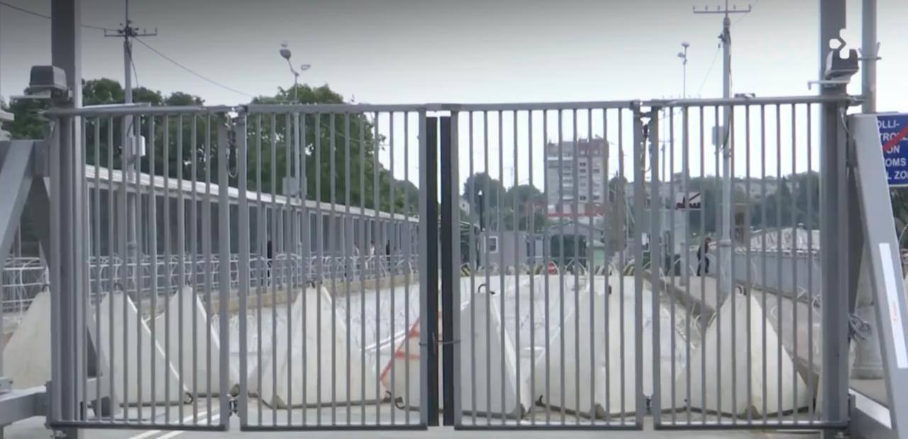 Естонія укріплює кордон у Нарві