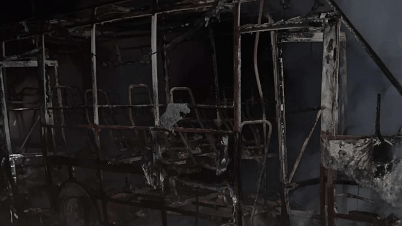 Росіяни атакували дроном маршрутку на Сумщині