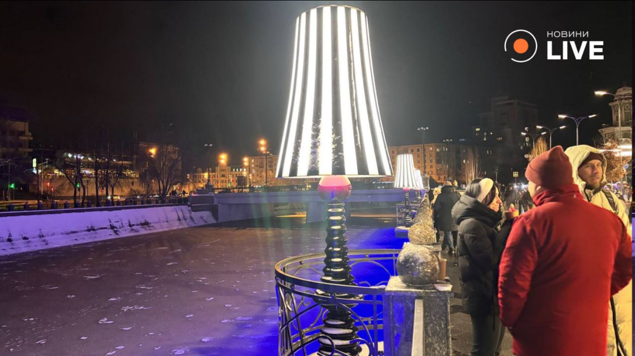 У Харкові з'явилась нова святкова локація — відео - фото 3