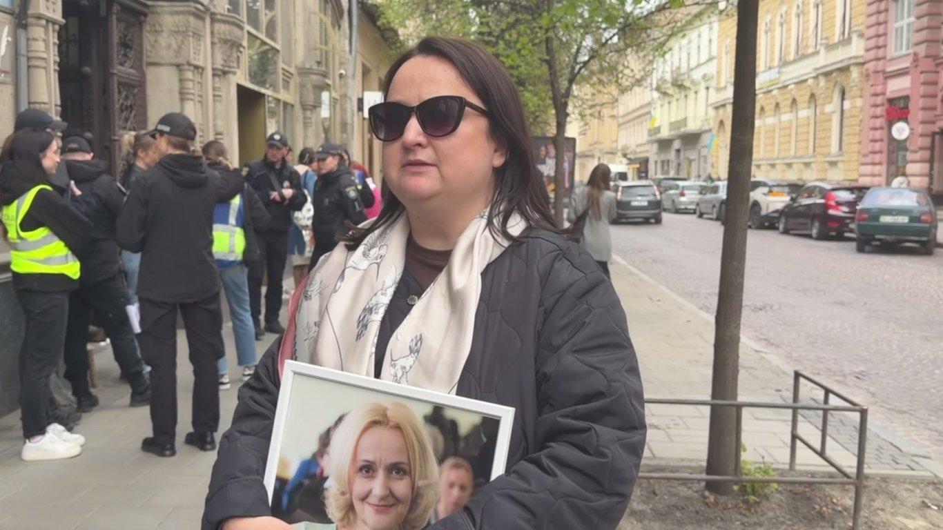 Суд відхилив усі клопотання Зінченка: донька Фаріон