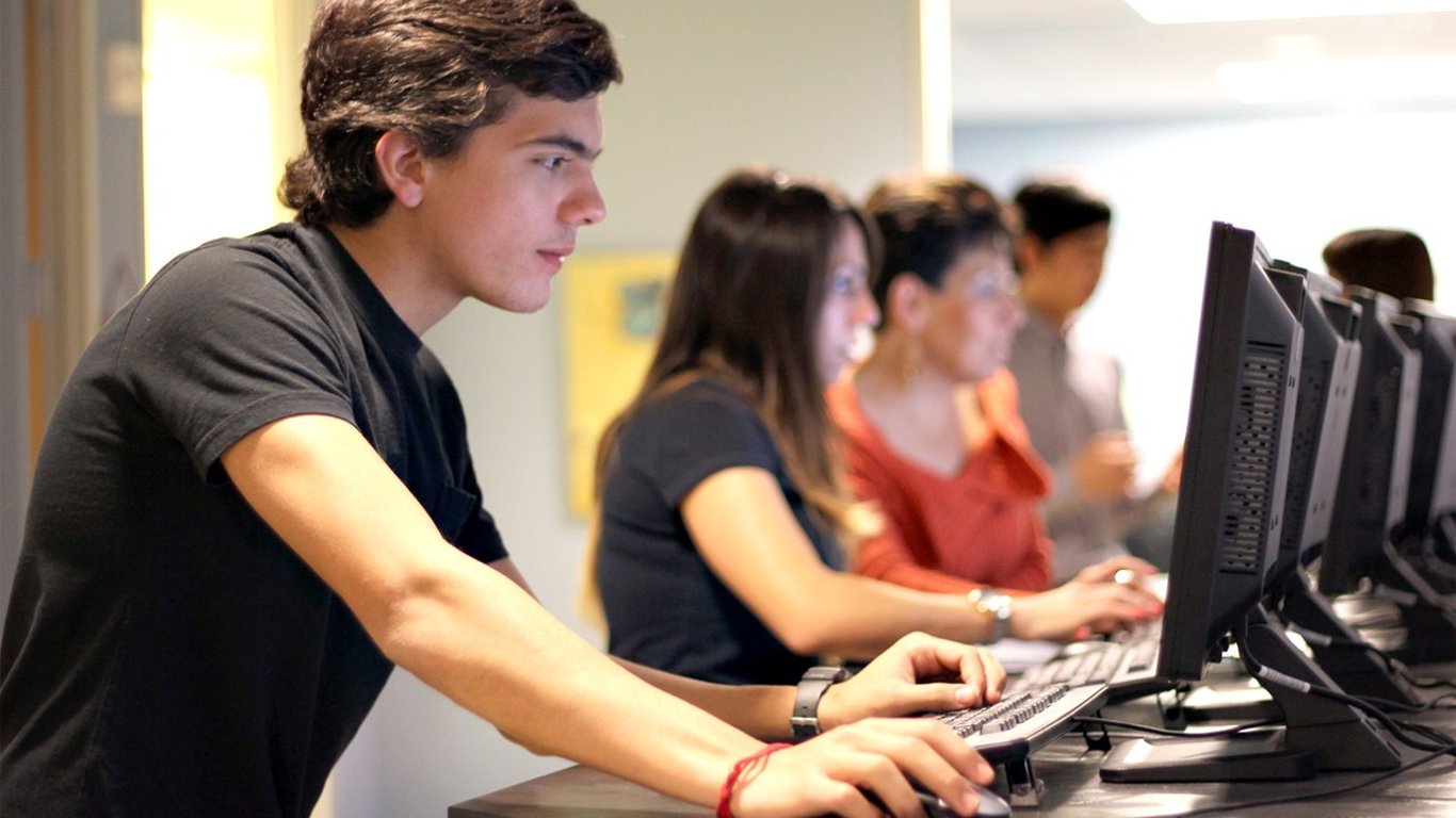 Старшокласники Одеси можуть безплатно опанувати основи IT