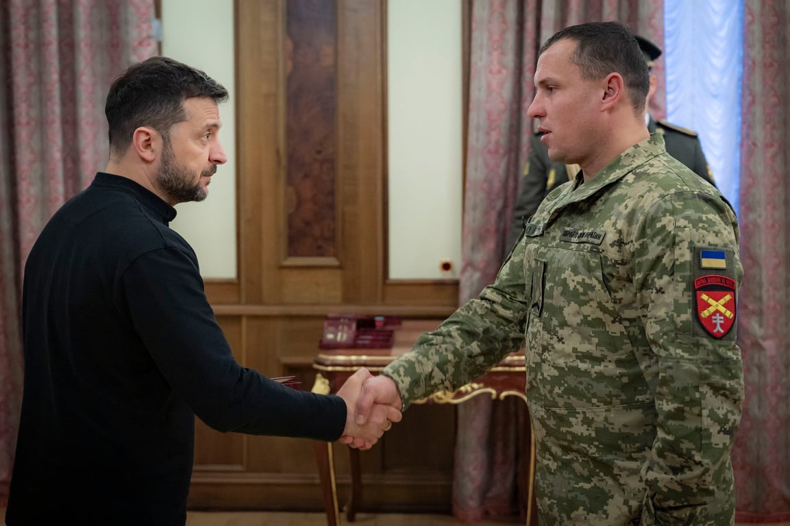 Зеленський привітав артилеристів