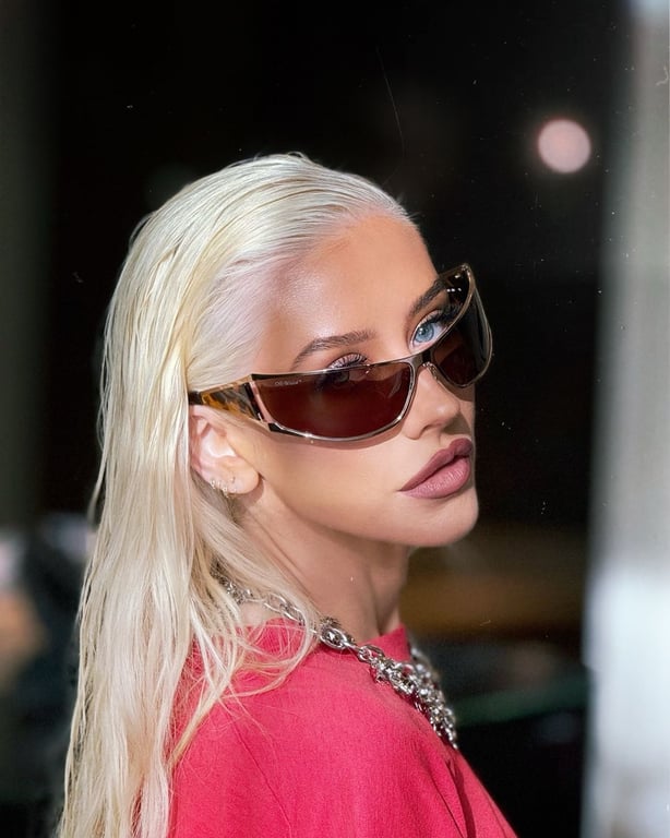 Співачка Крістіна Агілера у фотосесії