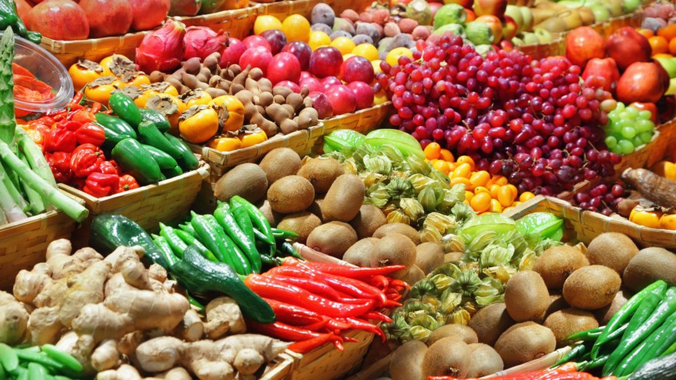 Ярмарки и коммунальные рынки в Киеве: где купить самые свежие продукты