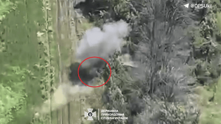 Прикордонники бригади "Гарт" знищили бронетранспортер ворога — відео - 285x160