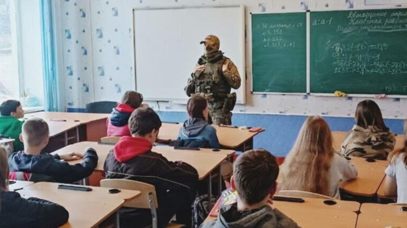 Children are being trained to participate in the war against Ukraine in Luhansk region