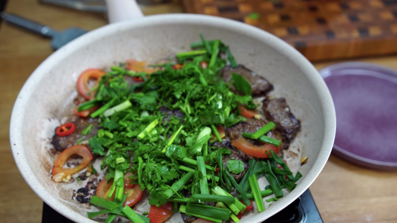 рецепт смачного сніданку з яйцями