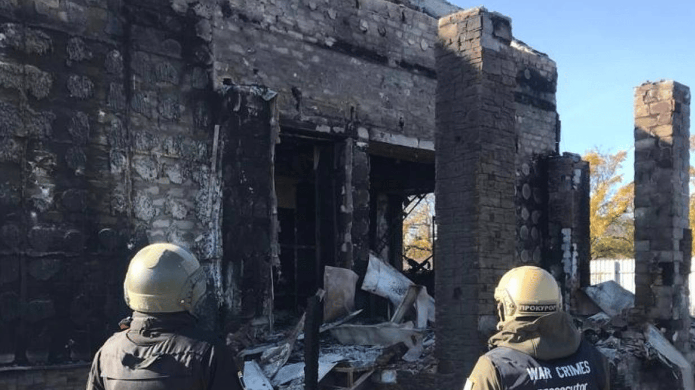 Окупанти обстріляли Куп'янськ — у прокуратурі показали наслідки