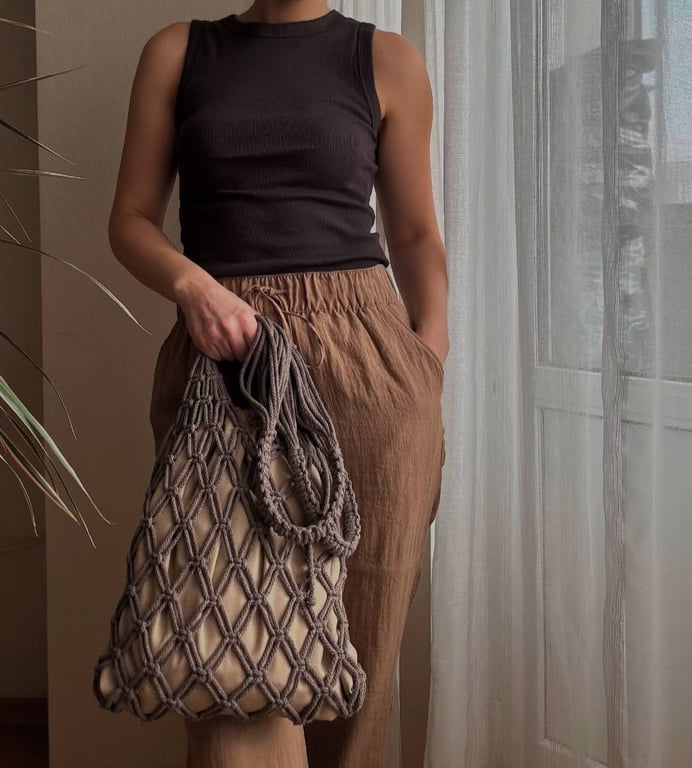 The wicker bag is relevant again