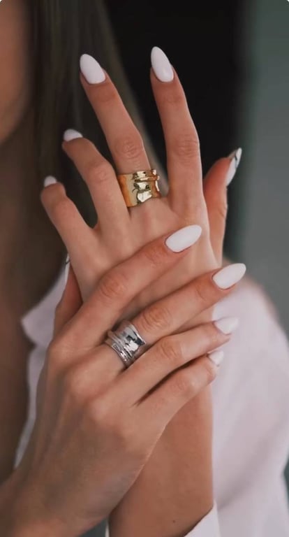 Оригінальні прикраси зараз в моді