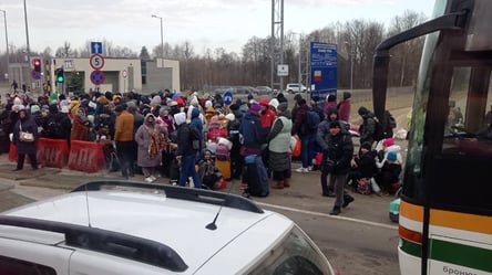 Украинцы в Польше — как не быть депортированным в 2025 году - 285x160