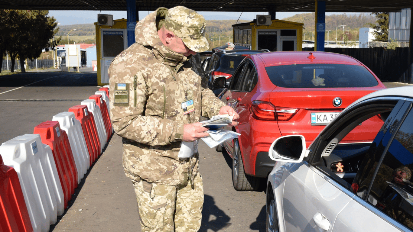 Очереди на границе Украины 16 марта — какая ситуация на дорогах утром