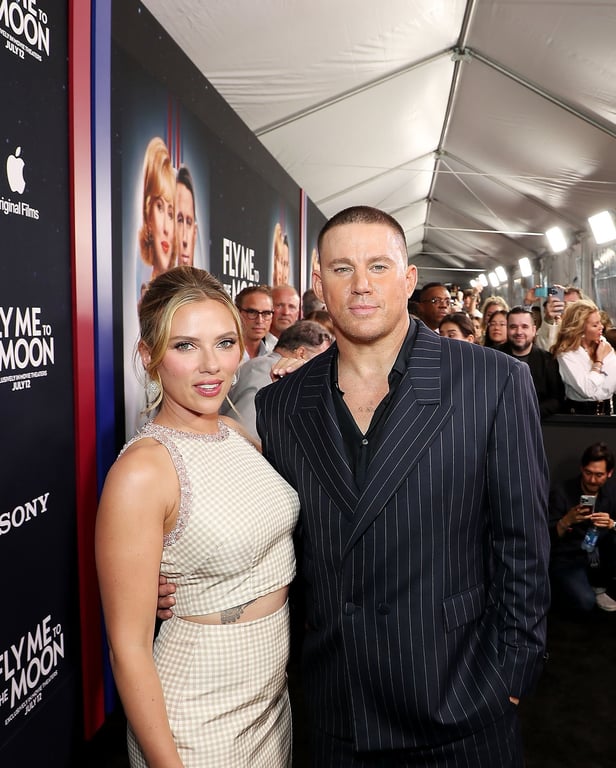 Скарлетт Йогансон и Ченнинг Татум на премьере фильма "Возьми меня на Луну". Фото: instagram/flymetothemoon