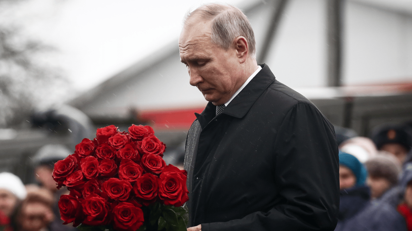 Путіна не покликали на похорон президента Ірану — ЗМІ