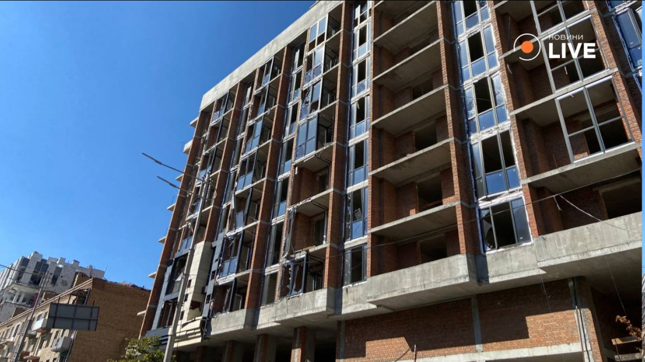 Через обстріл Києва пошкоджено офіс Британської Ради — фото - фото 1