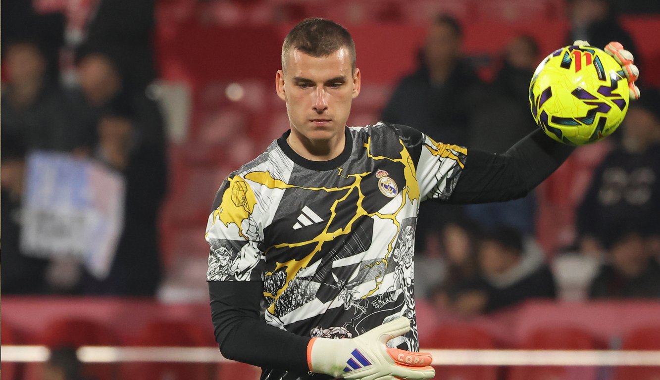 Андрей Лунин