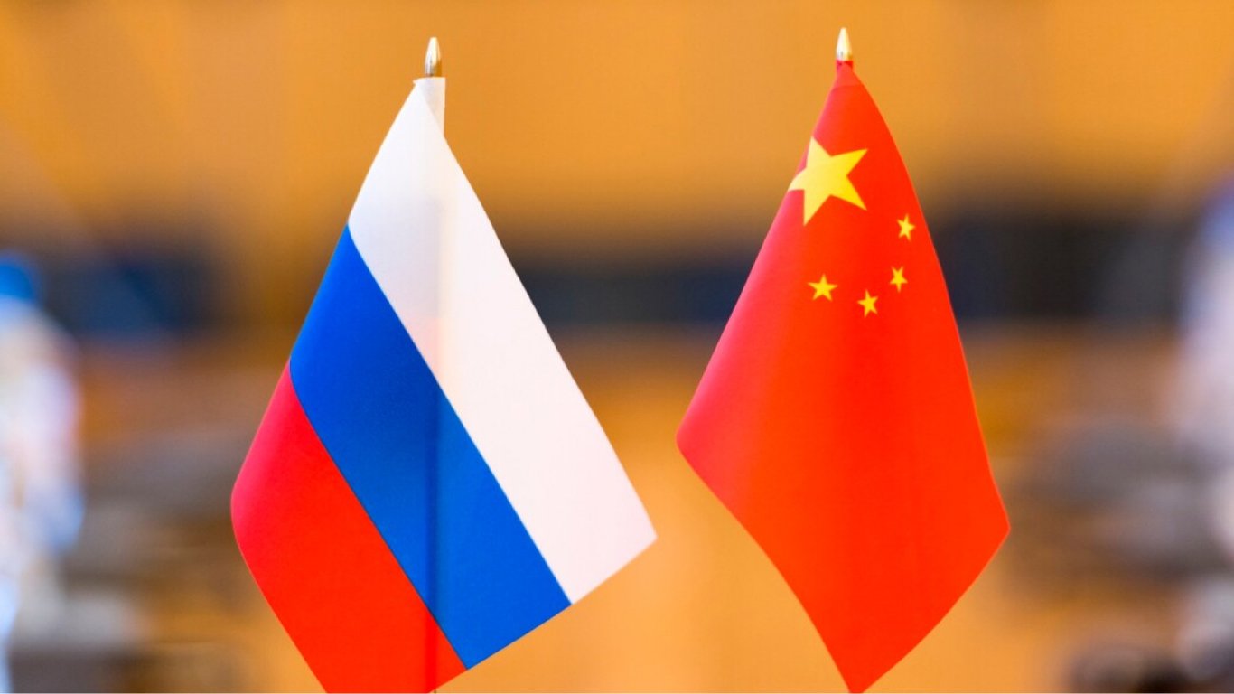 Китай хоче непомітно надавати нелетальну військову допомогу росії для війни проти України, — ЗМІ