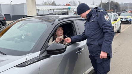 Зміни на кордоні з Молдовою: без техогляду не пропускають - 285x160