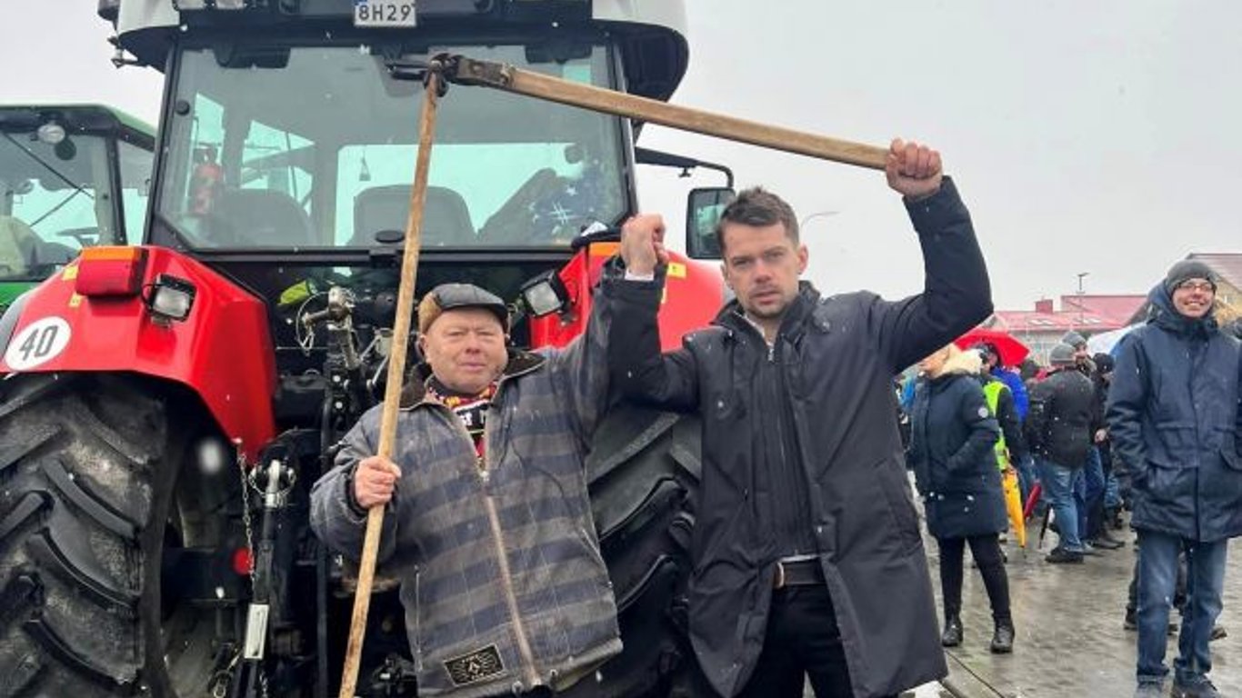 Правительство Польши может поддержать забастовку фермеров — на что предлагают внести полное эмбарго