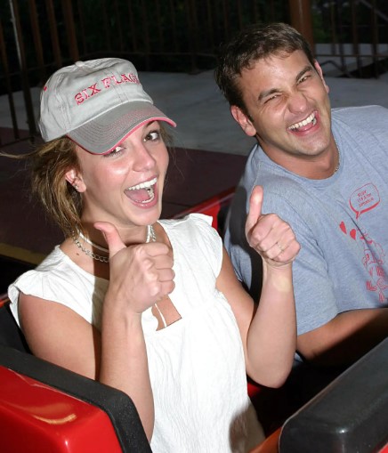  Брітні Спірс розірвала стосунки