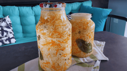 Квашена капуста без цукру — простий та швидкий домашній рецепт - 285x160