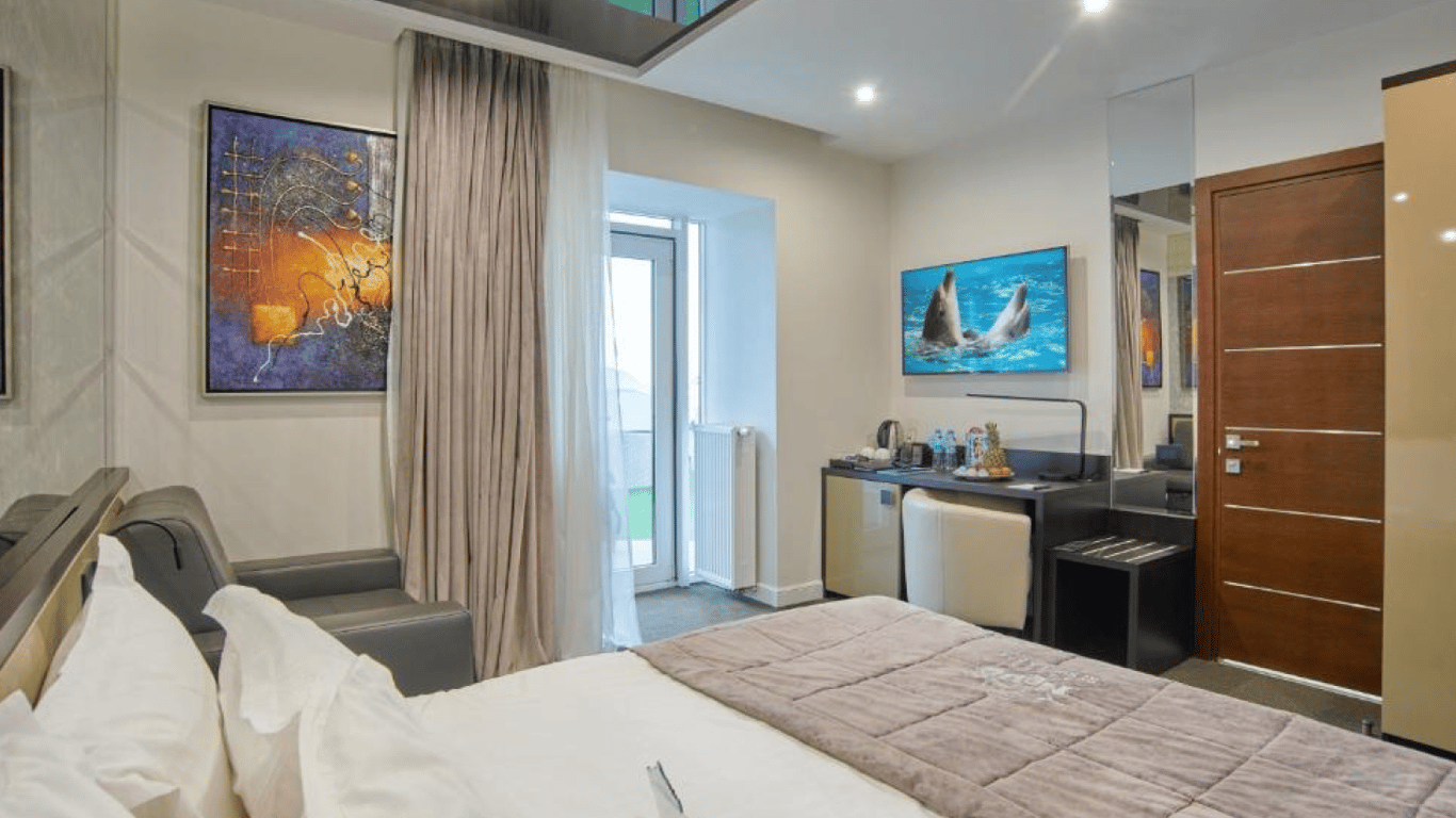 Скільки коштує зимова поїздка до Одеси у святковий період - фото 5