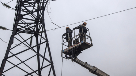 В Укренерго потішили українців графіком відключень світла на завтра - 290x166