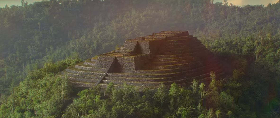 Маскировалась под гору — ученые нашли древнейшую пирамиду, которой 25000 лет