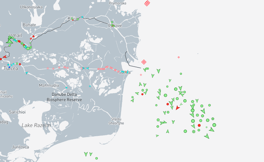 Чорноморським коридором не перестають рухатись суда — що відомо про експорт - фото 2