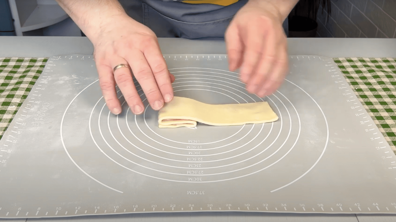 рецепт випічки з листкового тіста з повидлом