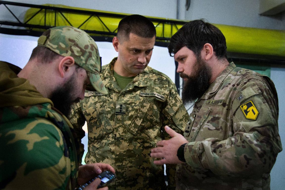Військові в Донецькій області