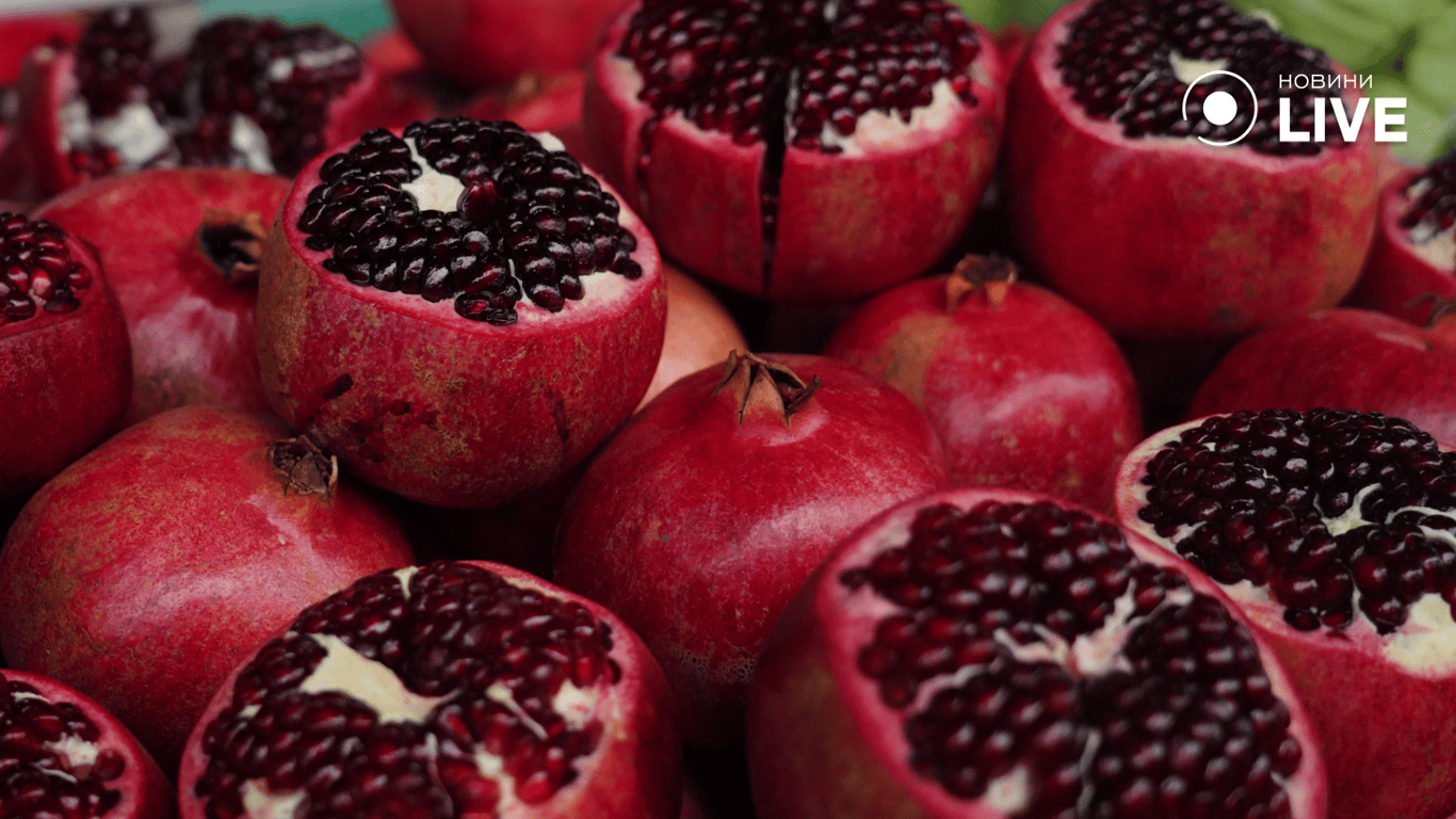 Азербайджанський гранат на "Привозі". Фото: Новини.LIVE/ Юлія Браславська